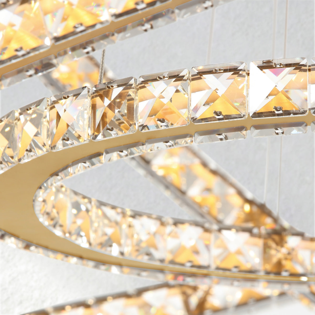 furnviro Lumevia 3-Round Chandelier